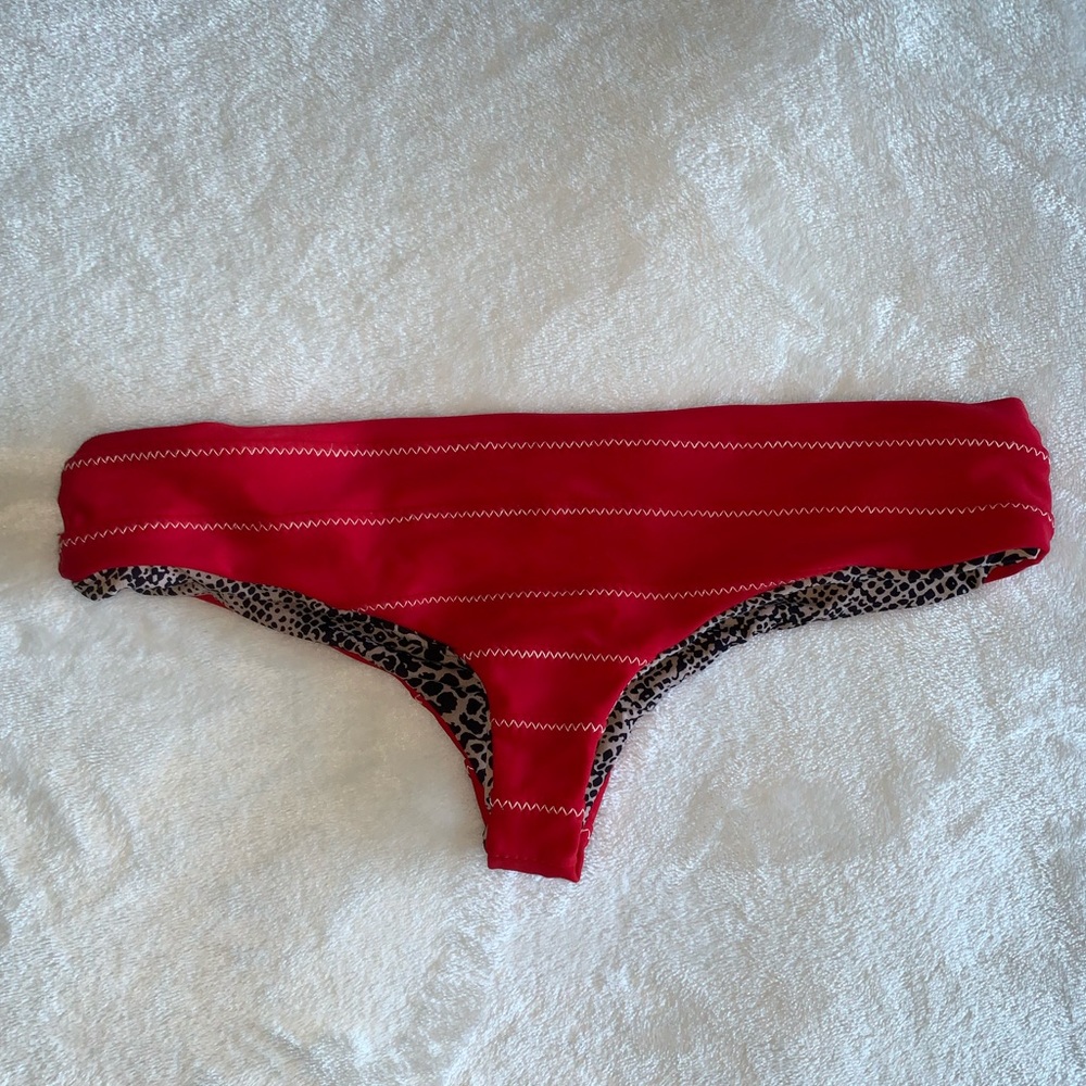 Acacia Ho’okipa Bottoms, size S